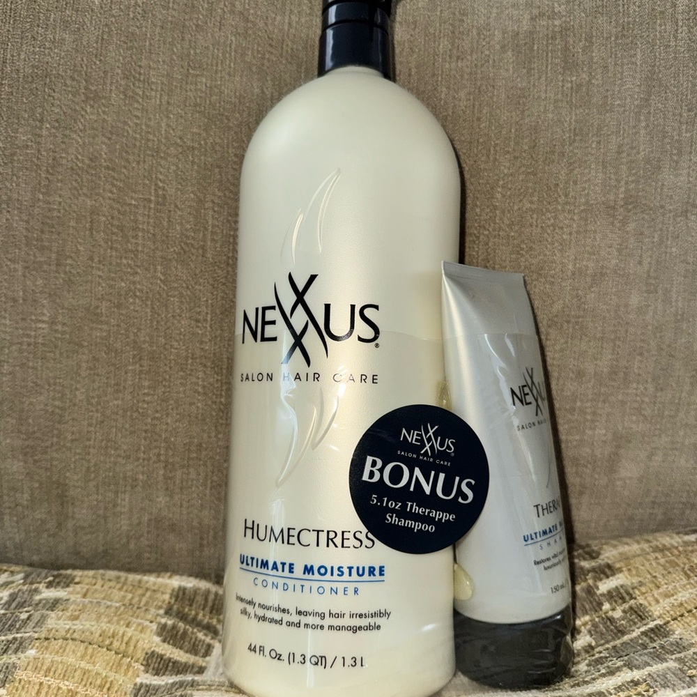 Nexxus Luxurious Moisturizing Hair Care Set
